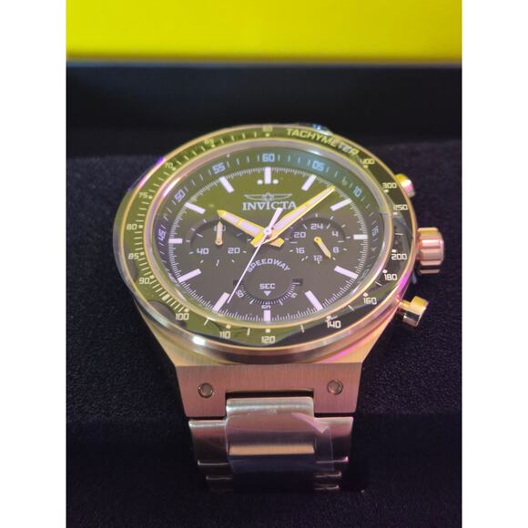 Invicta Speedway Men\'s Watch 44mm